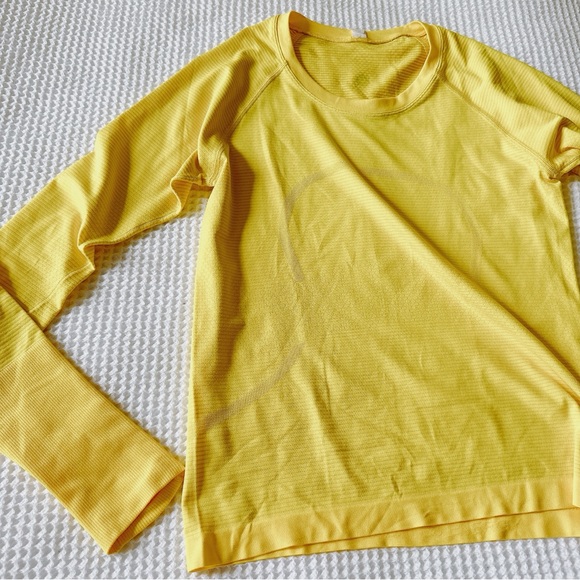 NEW♥️$78 LULULEMON SWIFTLY TECH LONG SLEEVE SHIRT TOP 6 SONIC YELLOW SUN SHIELD - Picture 2 of 6